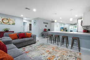 The Ave-- 3 Miles from the BEACH, West Palm Beach
